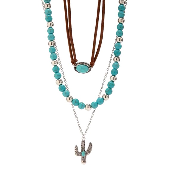 Odilé - Boho/Retro Style Green Turquoise Multi Layered Cactus Pendant Necklace - Picture 6 of 8